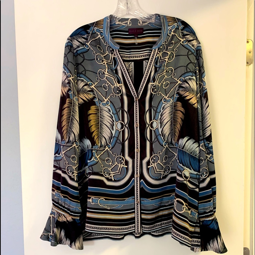 Hale Bob button down long sleeve with f ruffled cuffs, pleated center in back